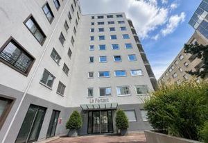 Vente bureaux Caluire-et-Cuire Saint-Clair - Proche métro C et tram T1