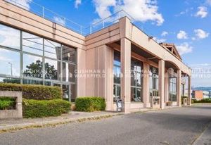 Locaux mixtes à vendre Bron - Divisible dès 239 m²