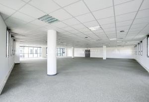 Location bureaux Marseille 16 - Proximité autoroutes A7 et A55