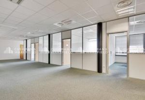 Location bureaux Marseille 14 - Proche A7, A55 et métro Capitaine Gèze