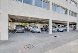 Location bureaux Marseille 14 - Proximité autoroutes A7 et A55 et futur métro Capitaine Gèze