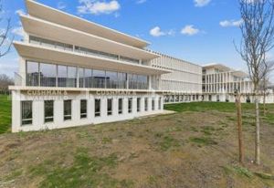 Location bureaux Aix-en-Provence - Proche TGV Arbois, autoroutes et bus