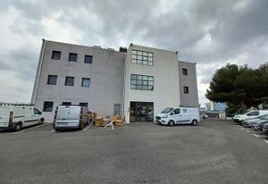 Location bureaux La Ciotat - Proche autoroute A50 et gare SNCF