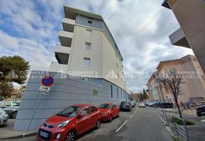 Vente bureaux Aubagne centre - Proche autoroutes et transports