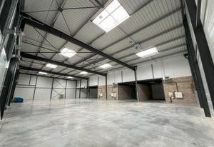 Local d'activités à vendre Marignane - Proximité A55