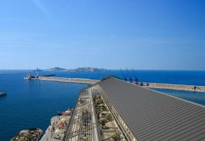 Location bureaux Marseille 2 - Port de Marseille, proche métro et tram