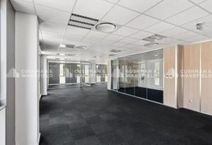 Location bureaux Marseille 16 - Proche autoroute A55, bus et gare TER