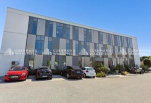 Location bureaux Marseille 16 - Proche autoroute A55, bus et gare TER