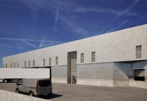 Location entrepôts neufs Vitrolles secteur Anjoly - Proche A7