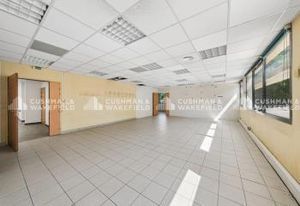 Location bureaux Marseille 16 - Avenue André Roussin proche A55