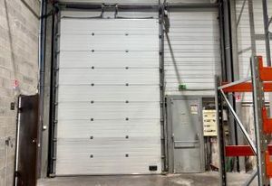 Location local d'activité Marseille 14ème - Accès A7/A55/L2