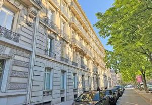 Vente bureaux Paris 8 - Proximité métro et transports