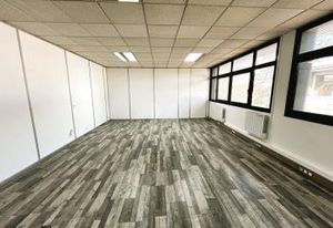 Location bureau Évry - Proche A6, RN7 et RER D