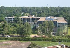 Location bureaux Courcouronnes - Proche Tram T12, RER D et autoroutes