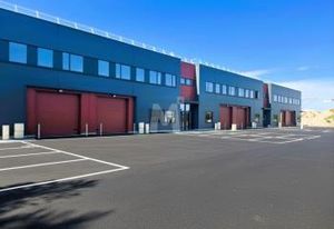 Local d'activité à louer Brétigny-sur-Orge - Proche A6 et RER C