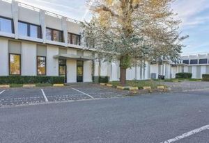Location cellules d'activités Courcouronnes - Proche A6 et N104