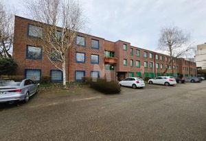 Location bureaux Courcouronnes - Proche A6, Francilienne et RER