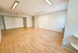 Vente bureaux Courcouronnes - Proche RER D, Tram et Centre Commercial Evry II
