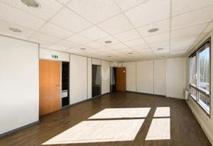 Location bureaux Chevilly-Larue - Proche Min de Rungis, A6, A86, RN7, Tram T7