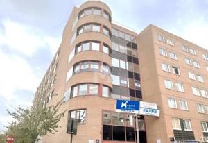 Vente bureaux Évry - Face à la gare et toutes commodités