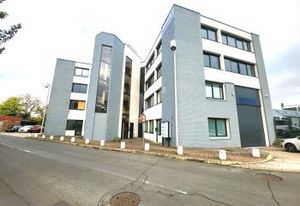 Bureaux à louer Évry - Proche Nationale 7, A6, Francilienne et RER