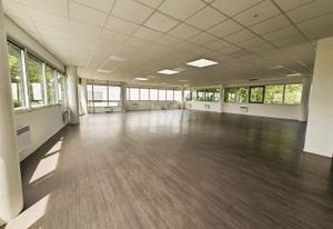 Location bureaux Tigery - Proche Francilienne, RER D et autoroutes