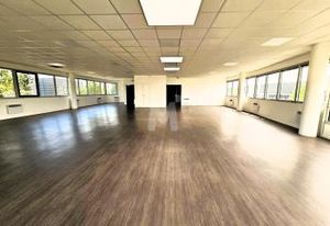 Location bureaux Tigery - Proche Francilienne, RER D et autoroutes