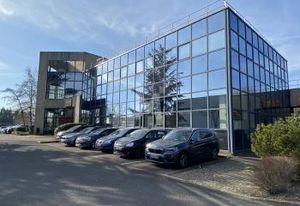 Local d'activité à louer Villebon-sur-Yvette - Proche A10 et RN118