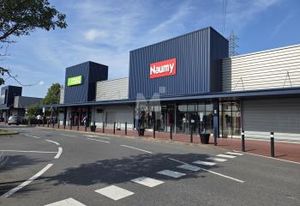 Local commercial à louer Corbeil-Essonnes - Proche A6 et Francilienne