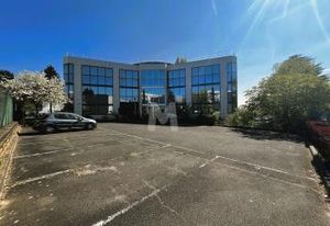 Bureaux à vendre Palaiseau - Proche A10, N118, TGV Massy