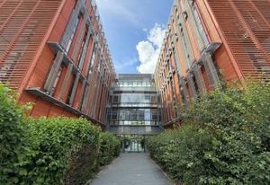 Location bureaux Chevilly-Larue - Proche RER, tramway et autoroute