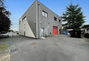Local d'activité à vendre Égly - Proche RN20 et RER