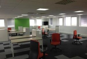 Bureaux à vendre Fresnes - Proche aéroport Orly, RER B et autoroutes