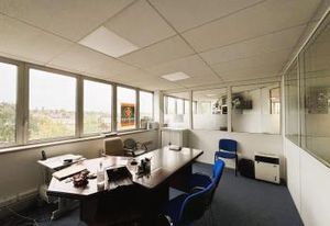 Bureaux à vendre Châtenay-Malabry - Proche A86, RER et Tram