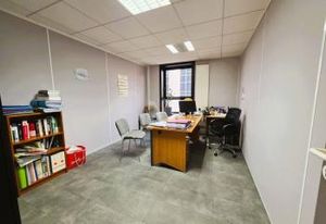 Vente bureau Évry-Courcouronnes - Gare RER D et Tram T12