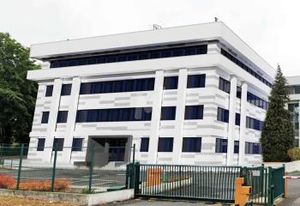Location bureaux Courcouronnes - Proche A6, N7 et RER D