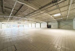 Location local commercial Sainte-Geneviève-des-Bois - Francilienne