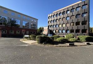 Vente bureaux Chevilly-Larue - Parc tertiaire clos, 59 places