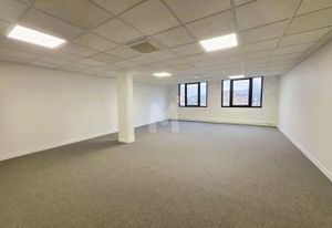 Location bureaux Évry-Courcouronnes - Proche gare RER D et tram T12