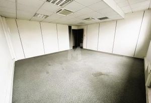 Vente bureaux Évry-Courcouronnes - Proche RER et Tram T12