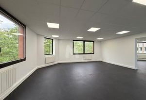 Location bureaux Igny - Proche A10, N118 et RER C