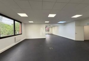 Location bureaux Igny - Proche A10, N118 et RER C