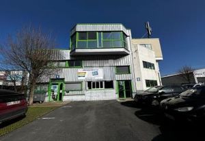 Location bureaux Combs-la-Ville proche Francilienne et RER D