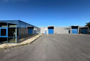 Location local d'activité Chilly-Mazarin - Croisement A6/A10/N20