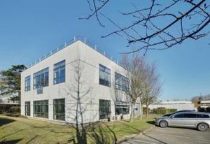 Local d'activité à louer Les Ulis - Proche A10 et N118