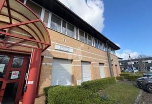 Bureaux à vendre Savigny-le-Temple - Proche gare RER D