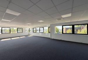 Location bureaux Villebon-sur-Yvette - Proche A10 et N118