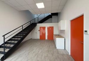 Location local d'activité Villebon-sur-Yvette - Accès immédiat A10