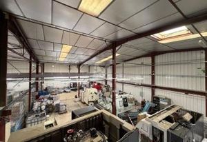 Vente local d'activité Le Plessis-Paté - Proche A6 et RER C