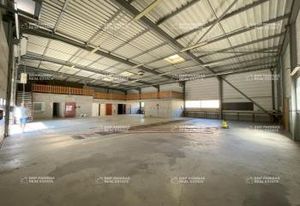 Vente batiment industriel Saint-Ferréol - Avec bureaux intégrés